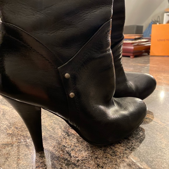 Nine West knee high high boot - Picture 3 of 7